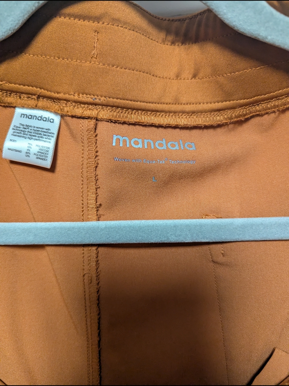 Mandala Men's V-Neck Short Sleeve Top in Rust - Picture 3 of 6
